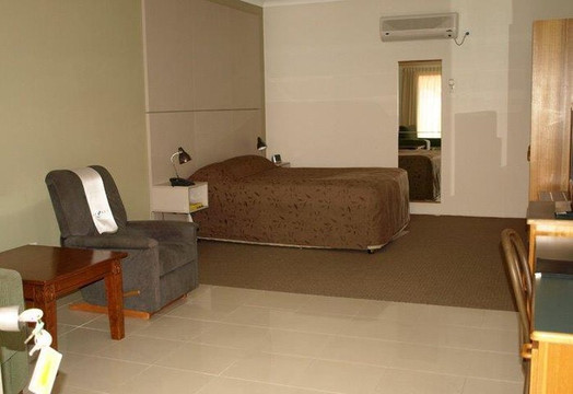 Francis Phillip Motor Inn & The Lodge Serviced Apartments主图