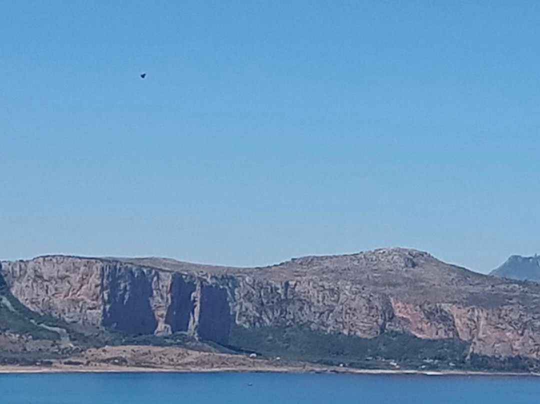 Spiaggia Cala del Cretazzo景点图片