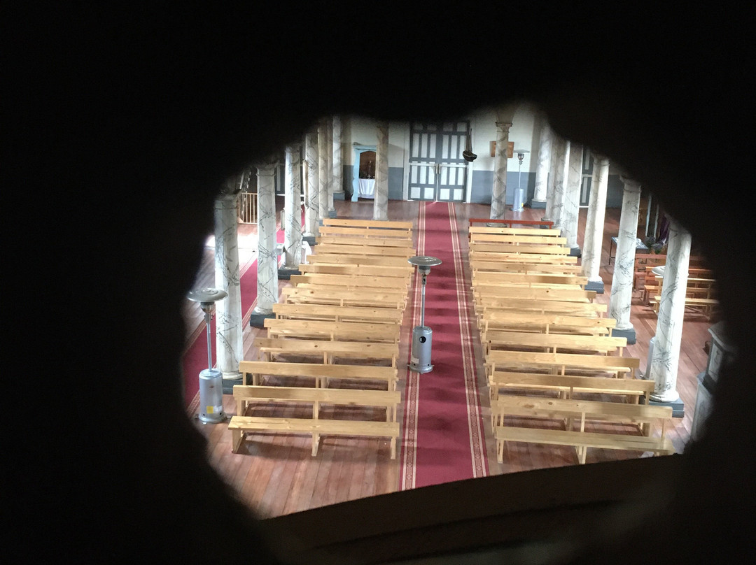 Iglesia Nuestra Señora de Gracia de Nercón-Castro必去景点