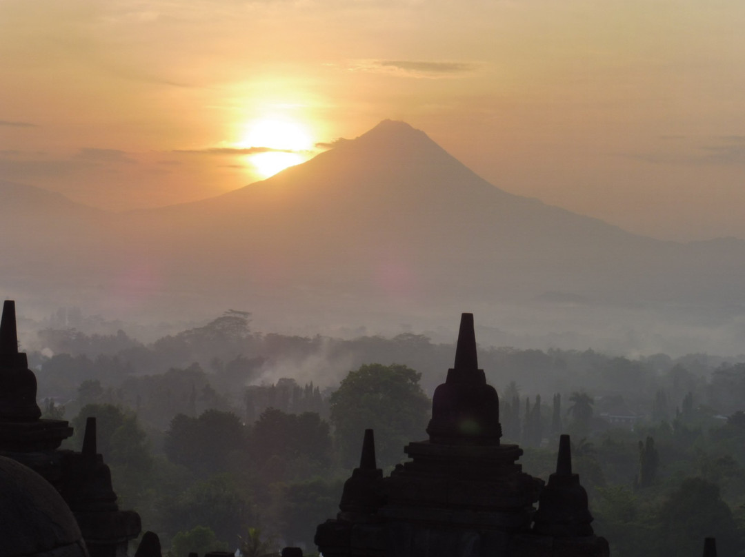 Manohara Sunrise-Borobudur必去景点