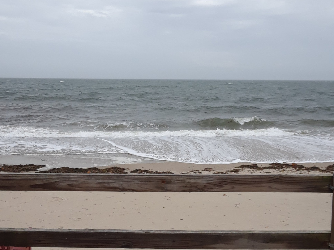 Ocean Club on Smuggler's Beach主图