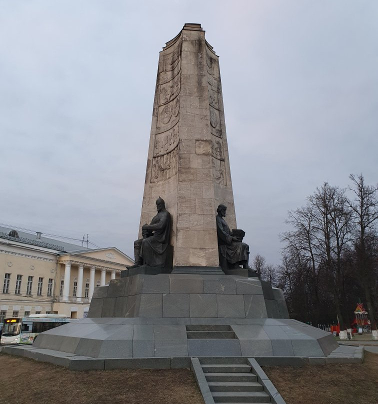 Monument 850 Years of Vladimir-弗拉基米尔必去景点