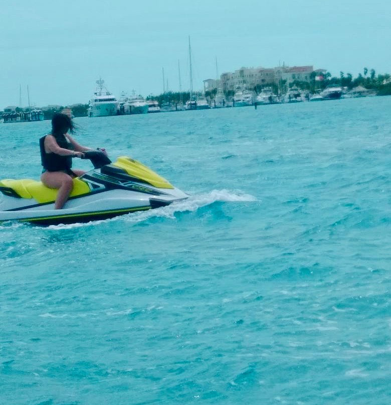 Turkquoise Adventures and Jet Skiz-普罗维登西亚莱斯必去景点