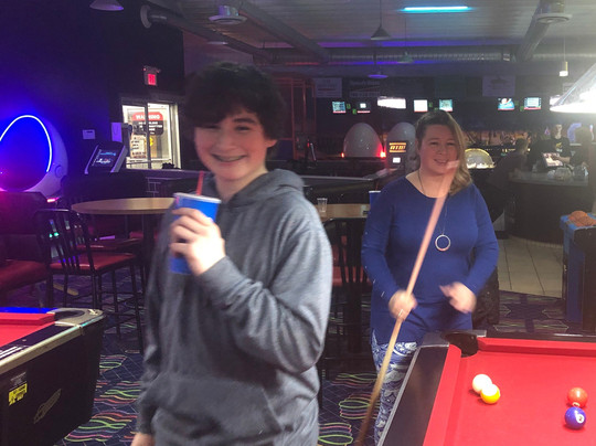 Bowling Stones 10-pin Entertainment center-大草原必去景点