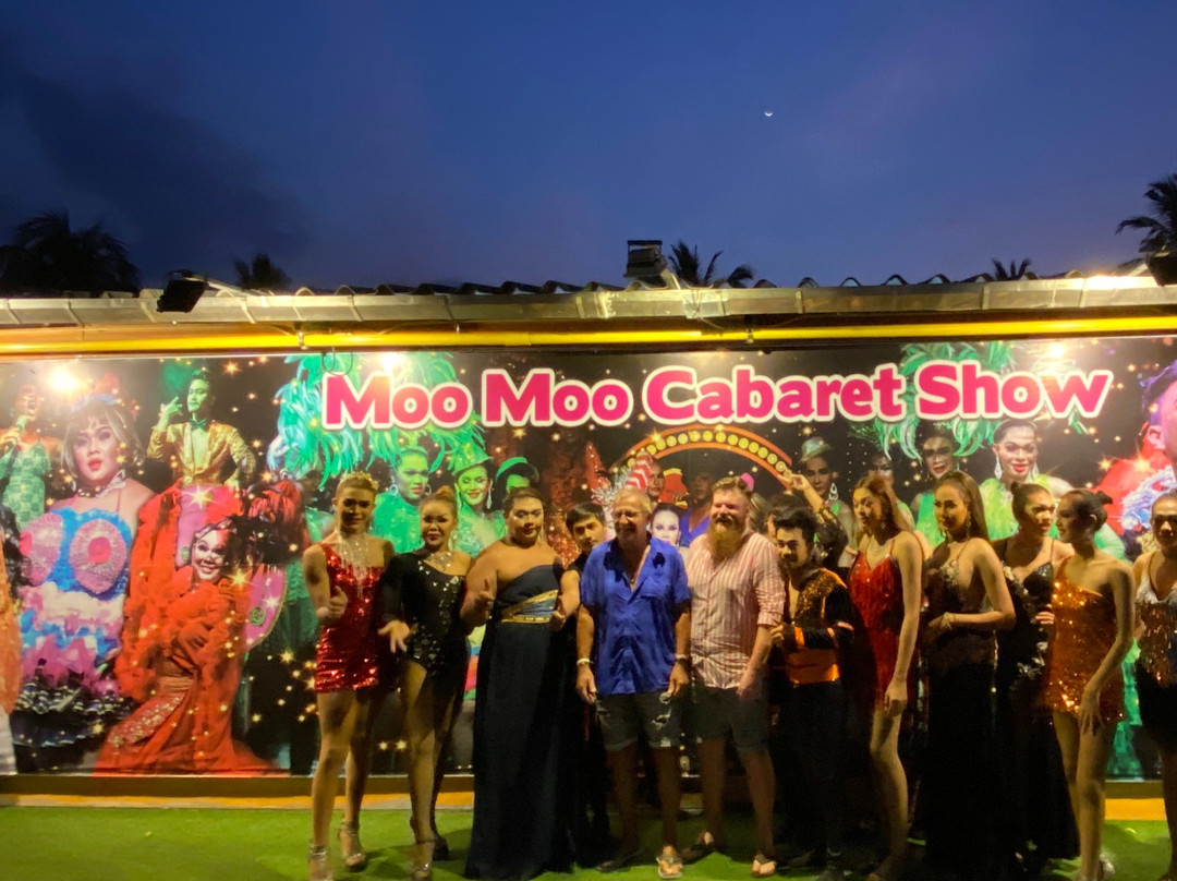 Moo Moo Cabaret show bar景点图片