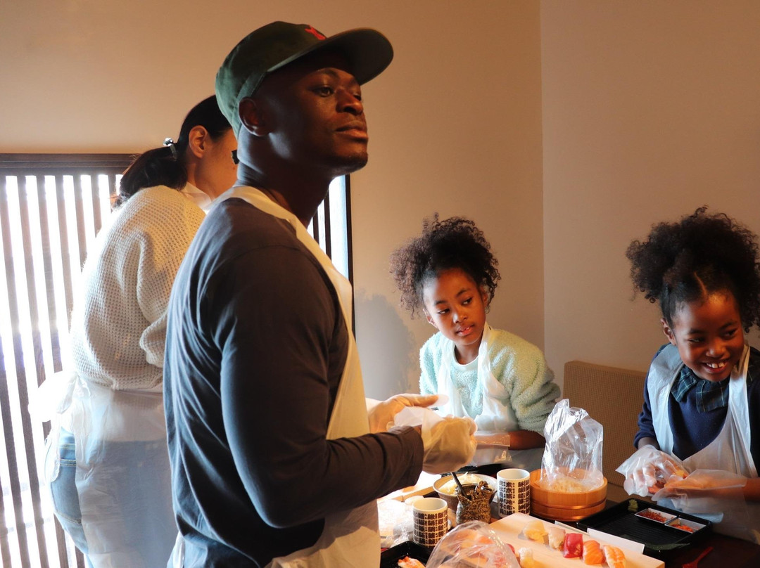 Tsukiji Sushi OMAKASE-Tsukiji必去景点