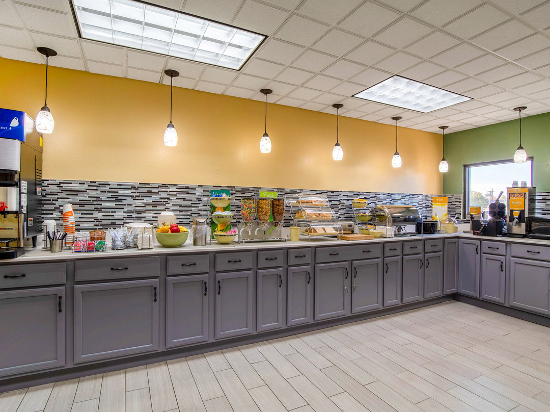 Quality Inn & Suites主图