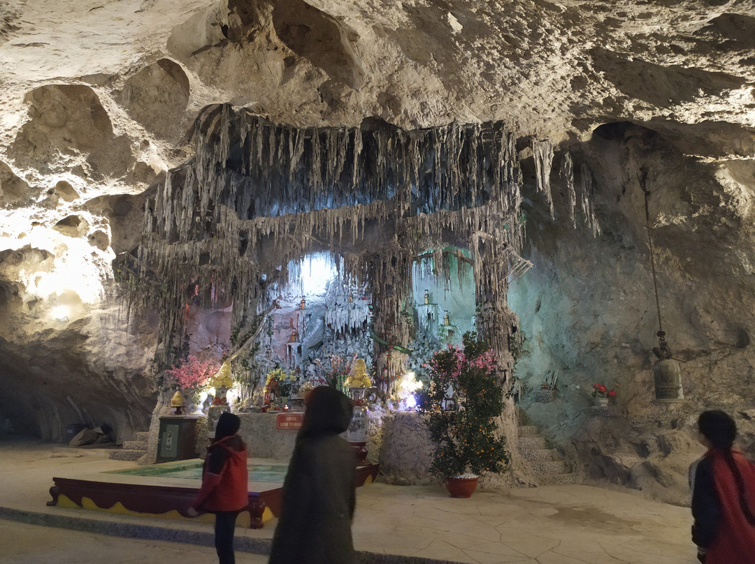 Tam Thanh Grotto景点图片