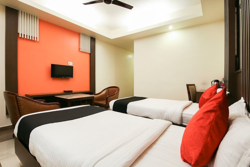 Capital O 3185 Hotel Emerald主图