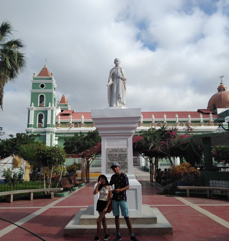 Plaza de Armas de Catacaos-Catacaos必去景点