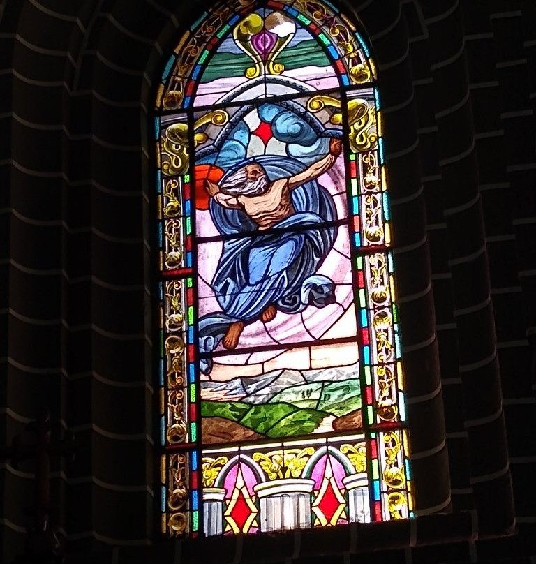 Basilica de la Inmaculada Concepcion-Jardin必去景点