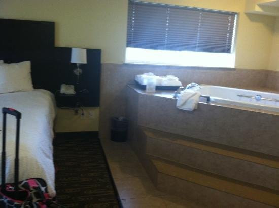 Executive Residency By Best Western Navigator Inn & Suites主图