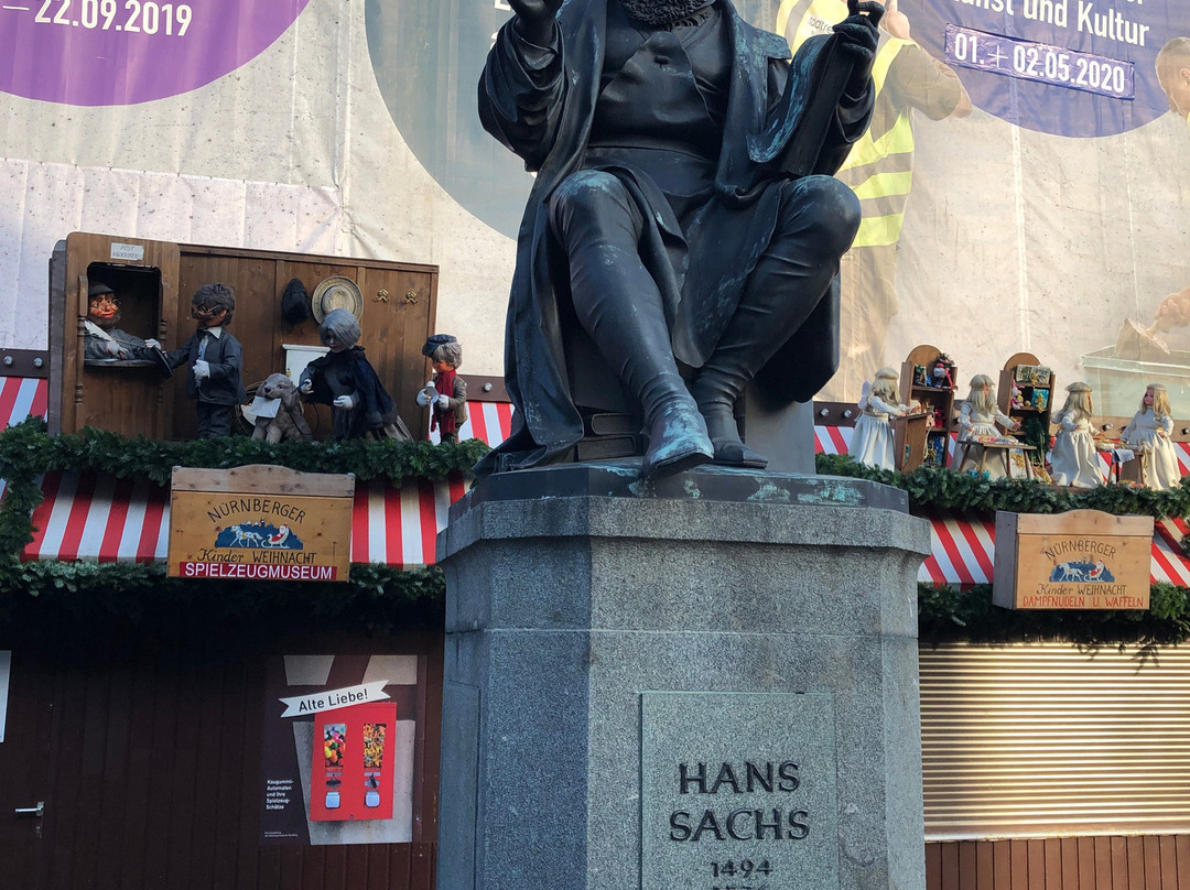 Hans Sachs Platz and Hans Sachs Denkmal景点图片