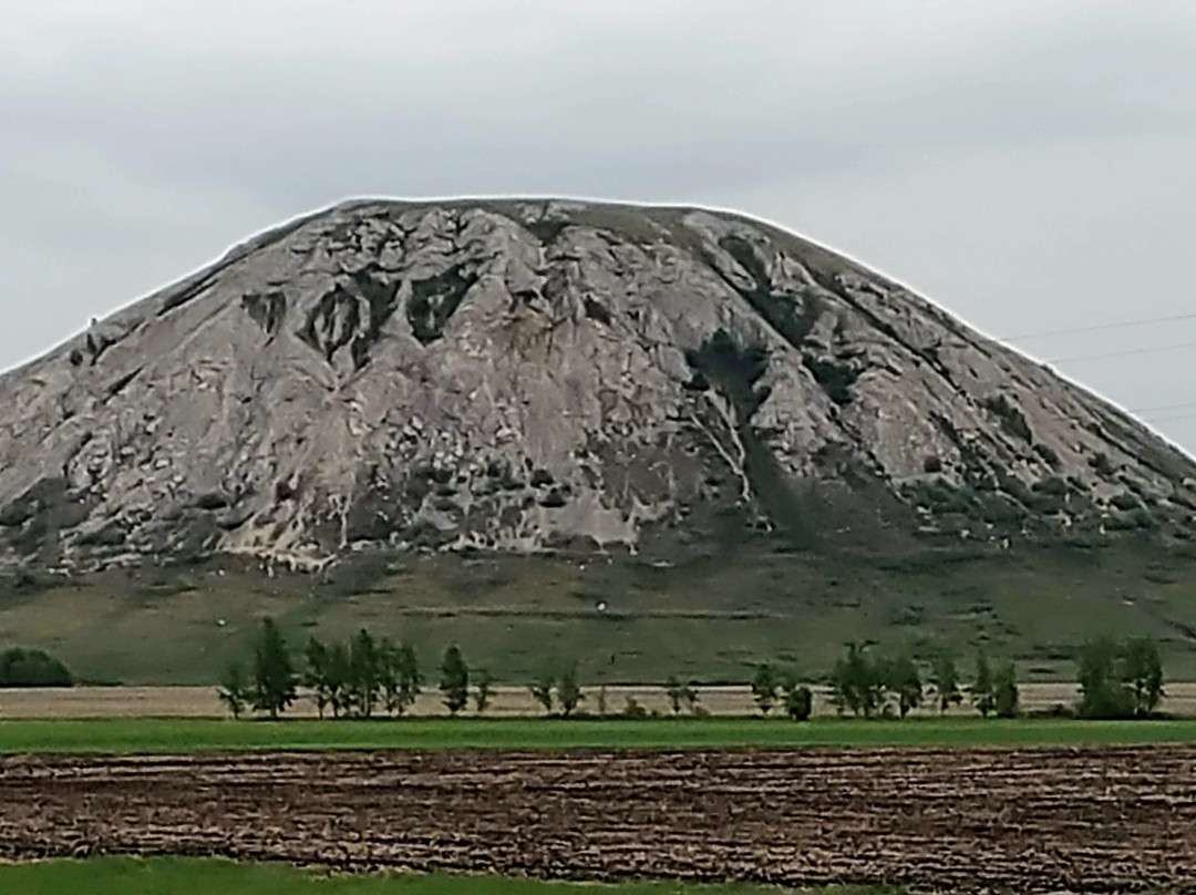 Toratau Mountain景点图片