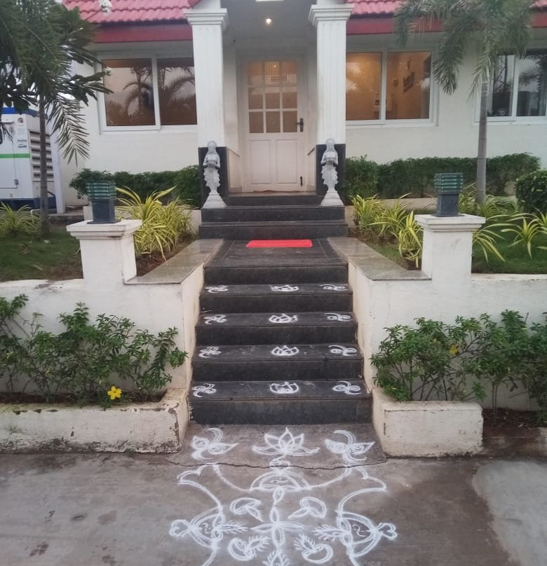 Varuna Inn Banquets & Resort主图