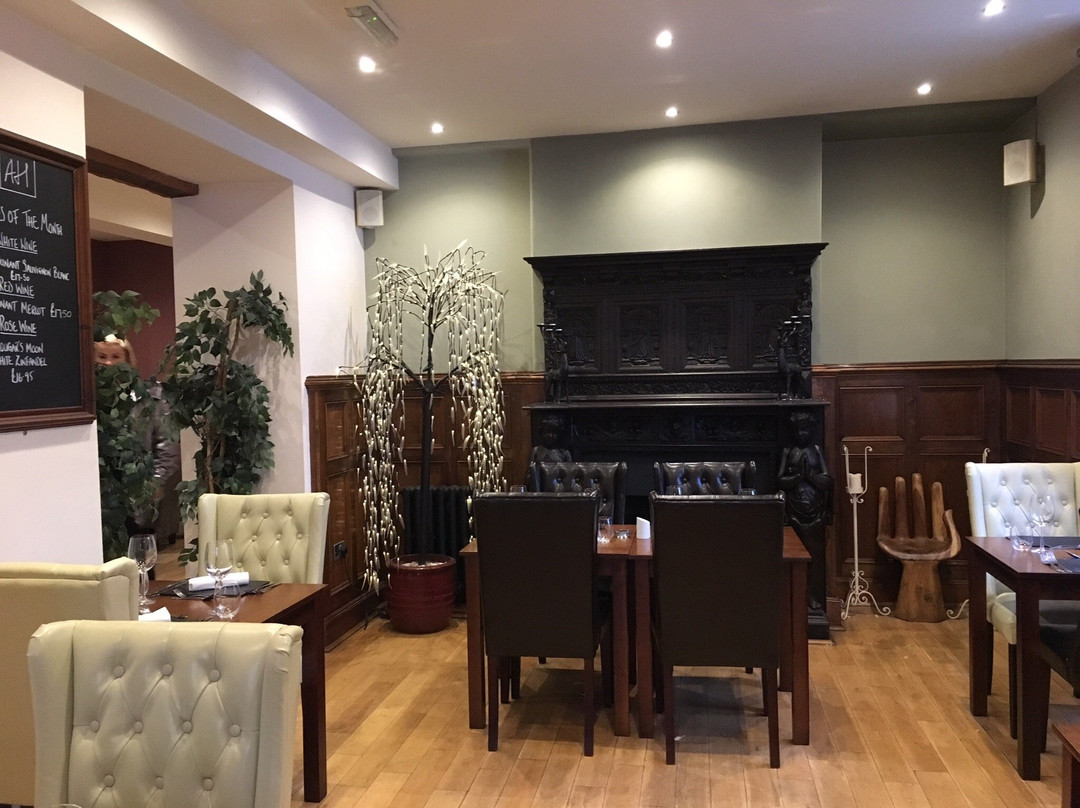 Aberdunant Hall Holiday Park主图