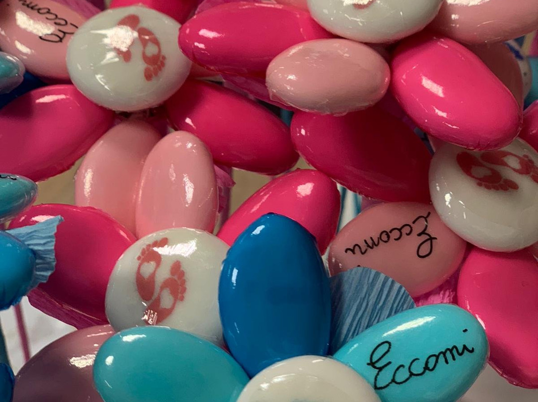 Giorgia Bomboniere-诺瓦拉必去景点