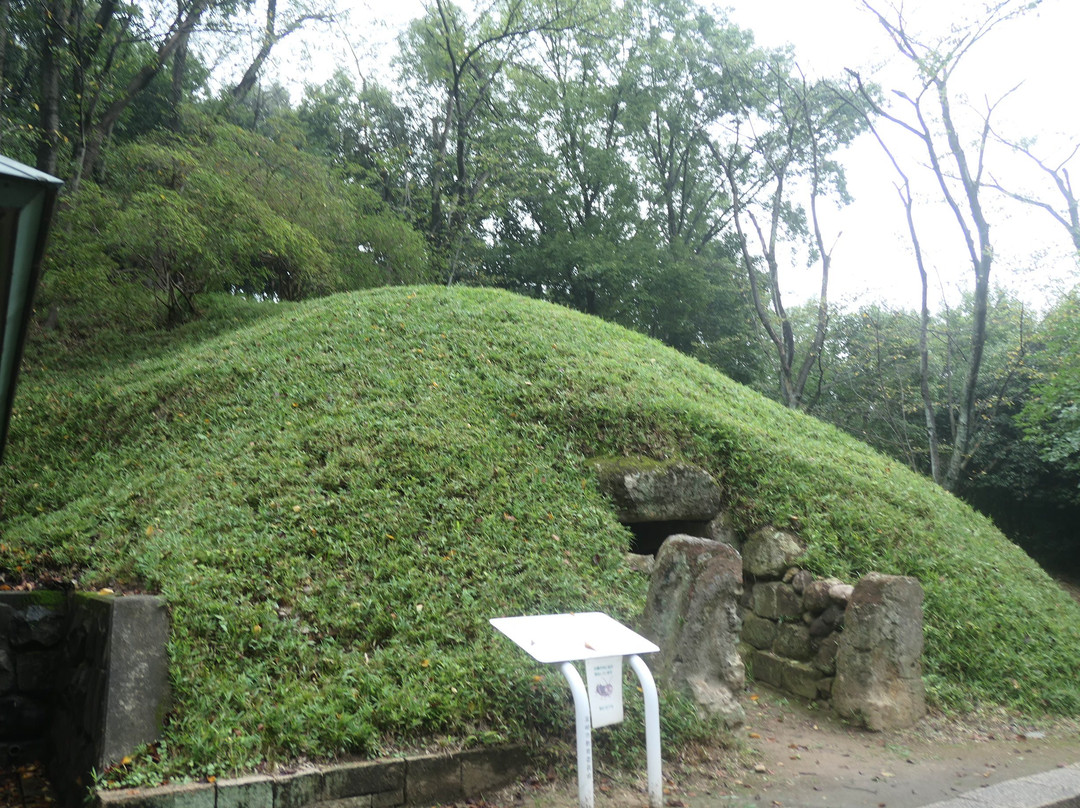 Yamanoue Stela景点图片