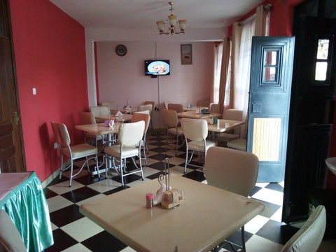 Chrysalis Guest House & Restaurant主图