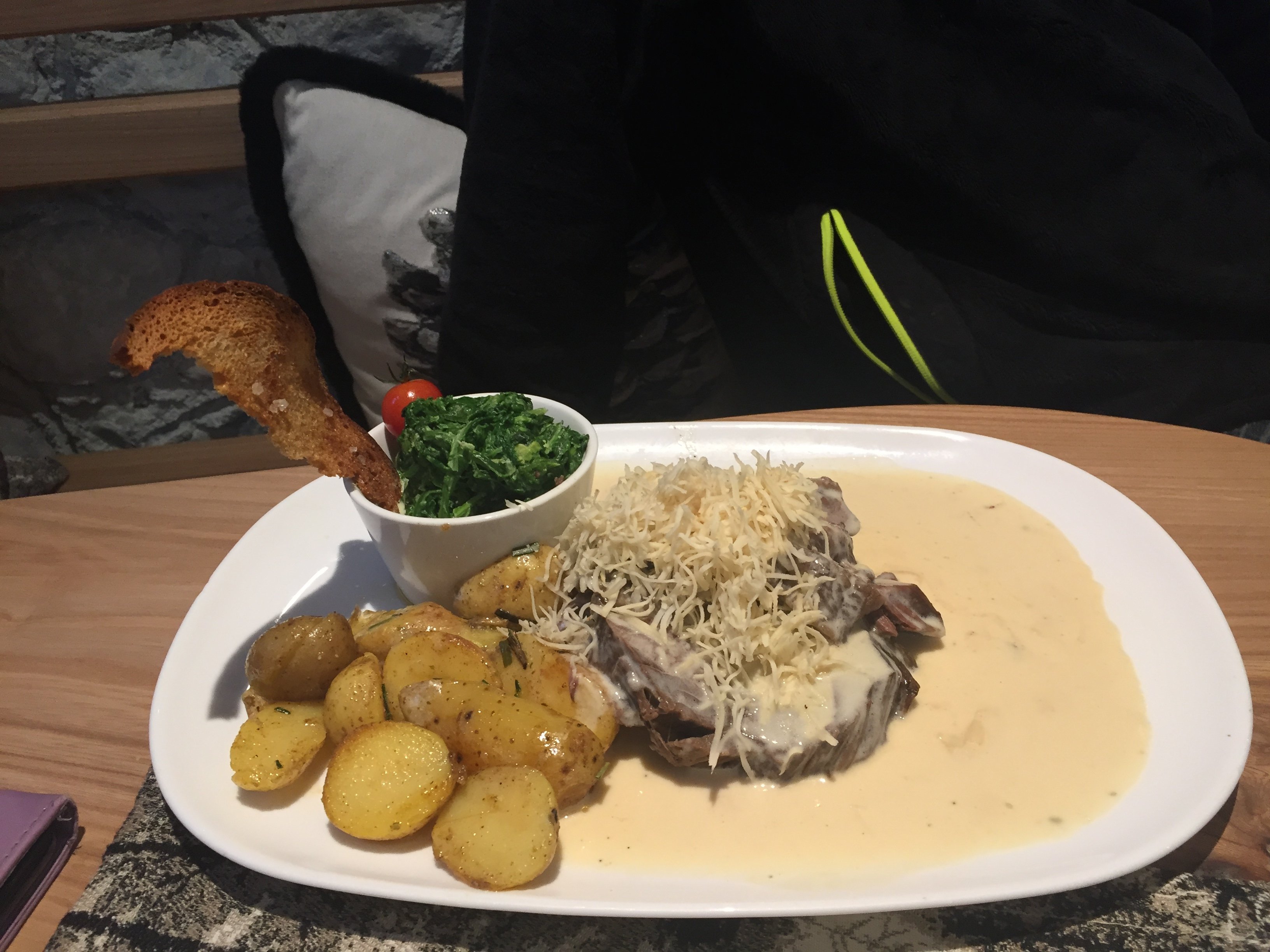 Feuriger Tatzlwurm Berghotel & Spa, BW Signature Collection by Best Western-餐饮