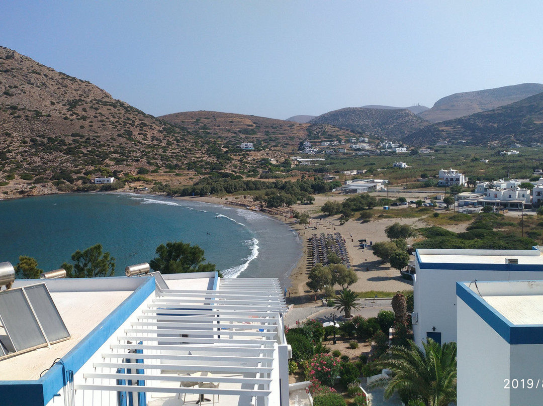 Dolphin Bay Seaside Resort & Suites主图