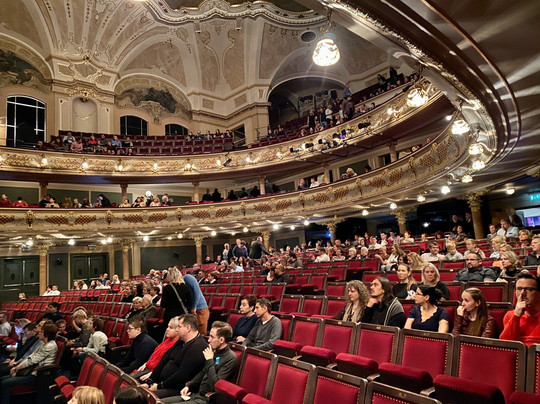 Karlin Musical Theater-布拉格必去景点