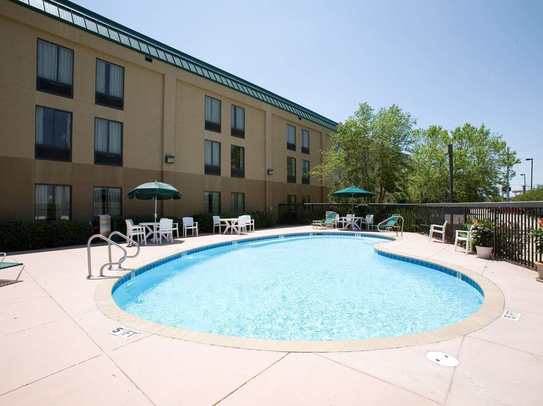 Hampton Inn Lafayette主图