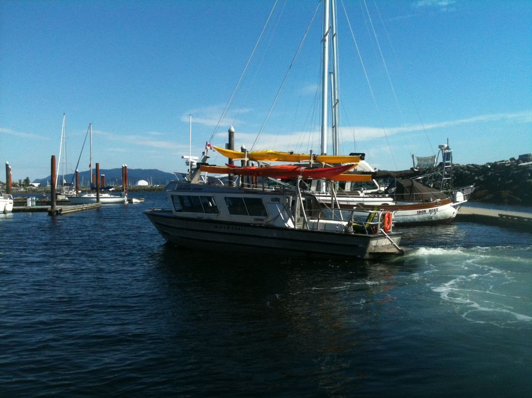 Discovery Launch Water Taxi