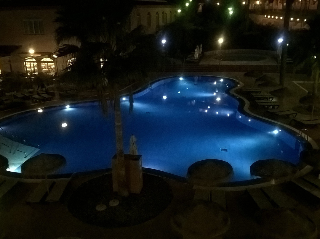 Hotel Bahia Tropical主图