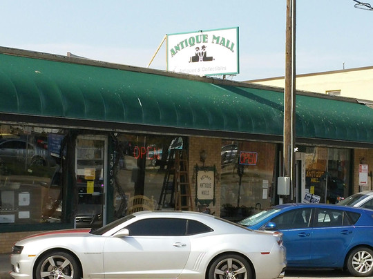 Bethany旅游景点-Bethany Antique Mall