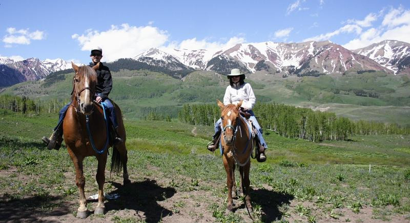 Fantasy Ranch Outfitters-克雷斯特德比特必去景点