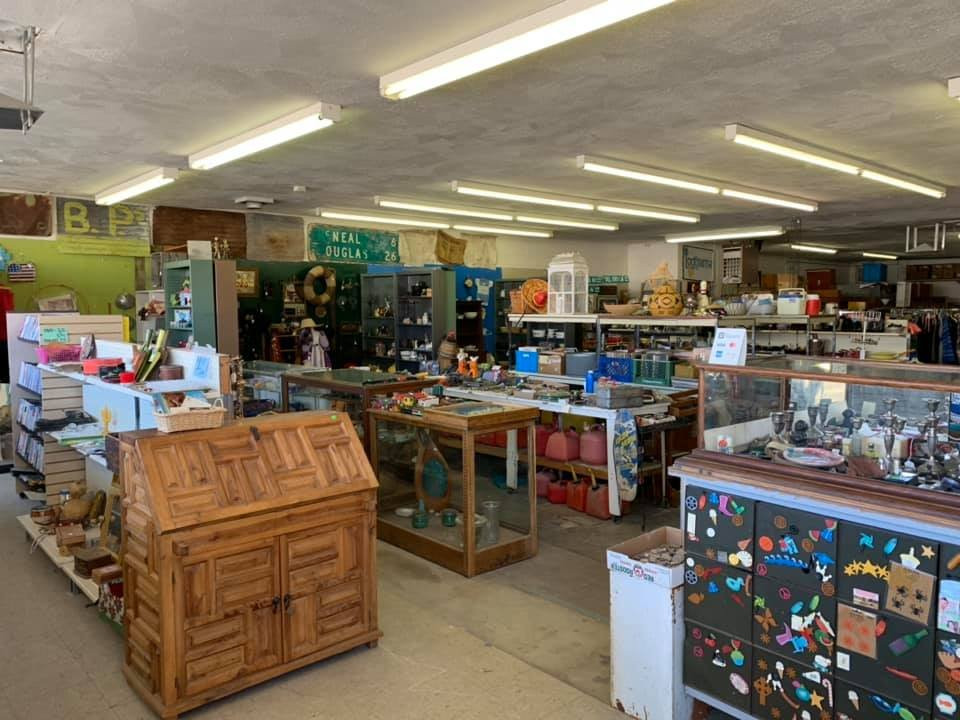 Bear's Vintage Thrift-Willcox必去景点