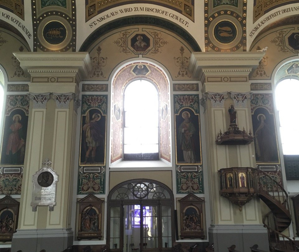 Pfarrkirche St, Nikolaus-巴德伊舍必去景点
