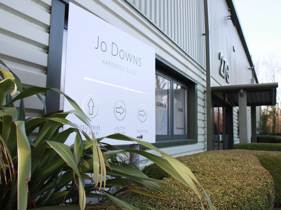 Jo Downs Handmade Glass-朗塞斯顿必去景点