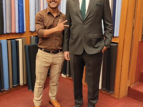 La Moda suits-波普特必去景点