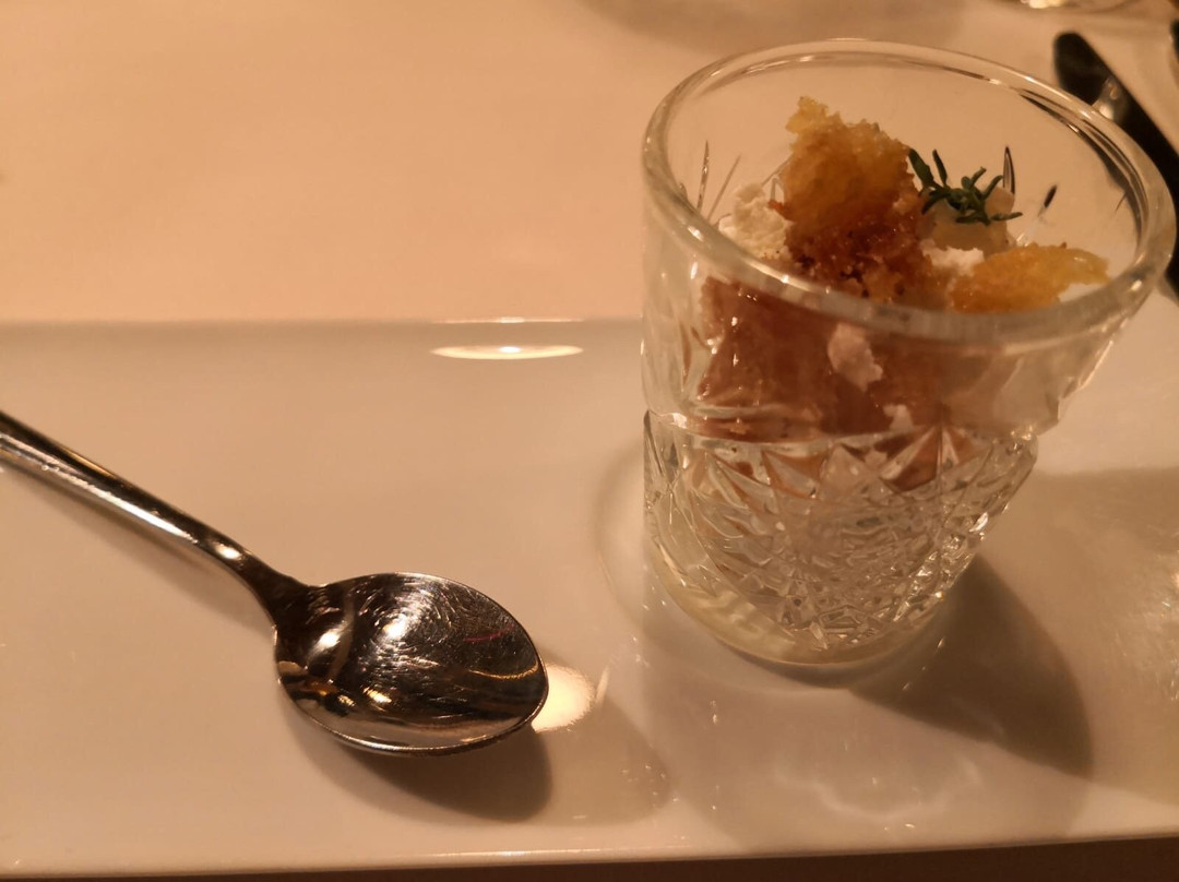 1883 Restaurant & Rooms主图