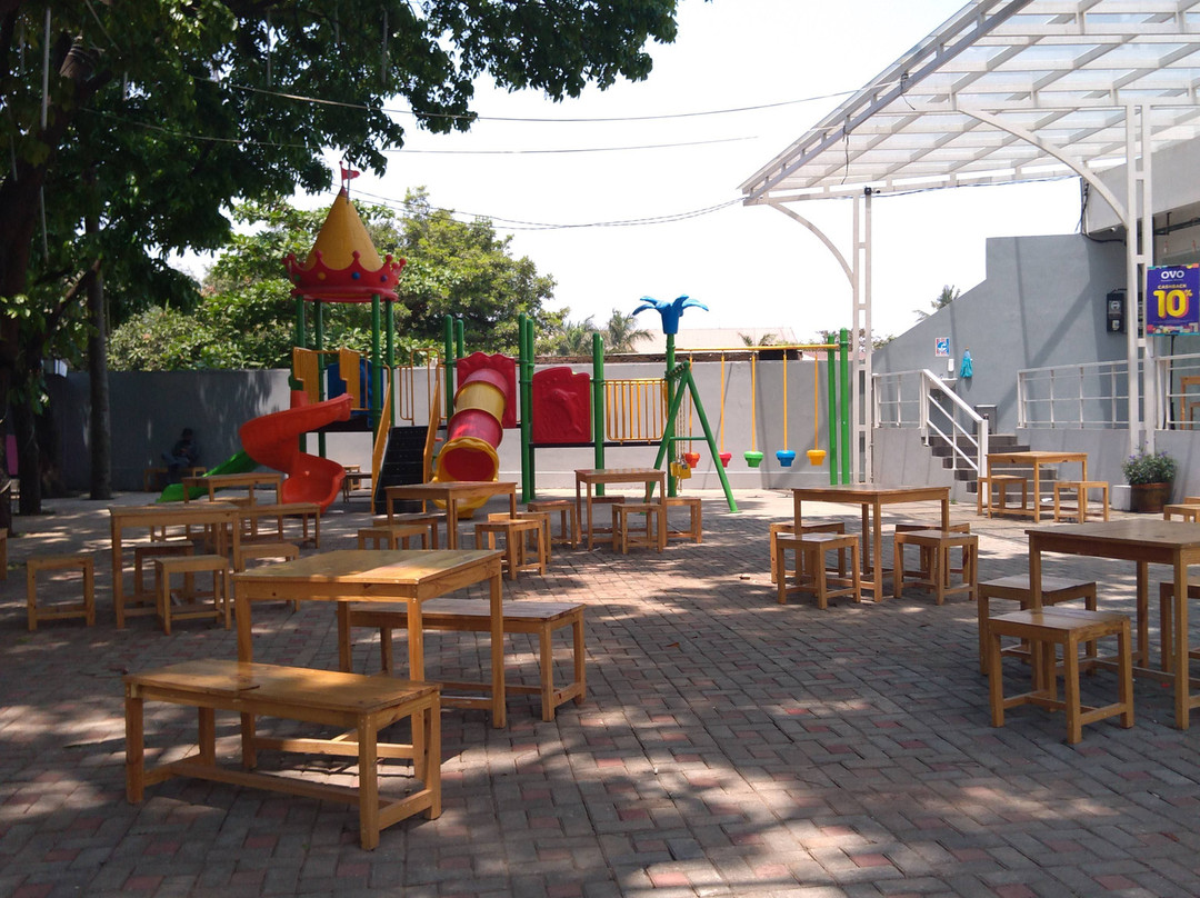 Shakti Hotel Bandung主图