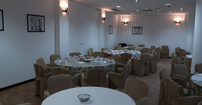 达蒂妮酒店主图