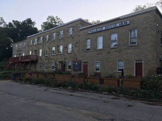 The Walker House主图