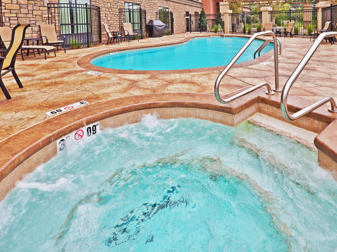 Holiday Inn & Suites Stillwater - University West by IHG主图