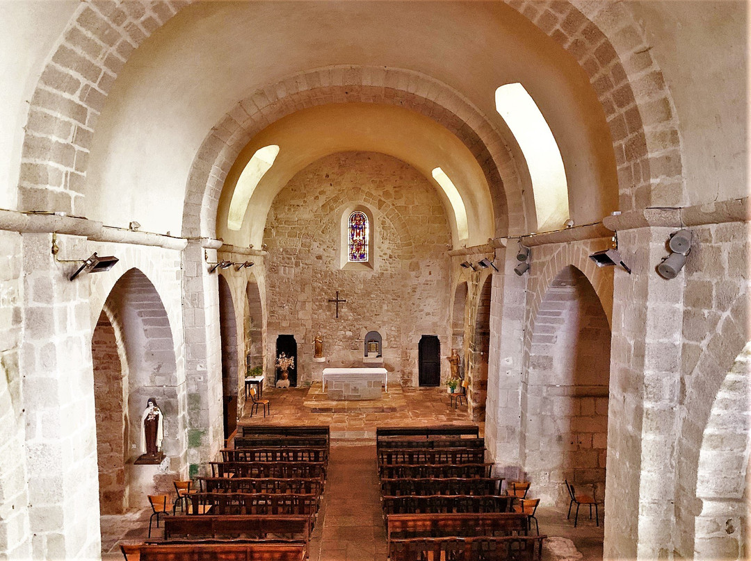 Eglise Saint-Pierre-aux-Liens-Nouic必去景点