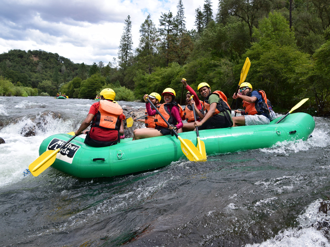 Mother Lode River Center-Lotus必去景点