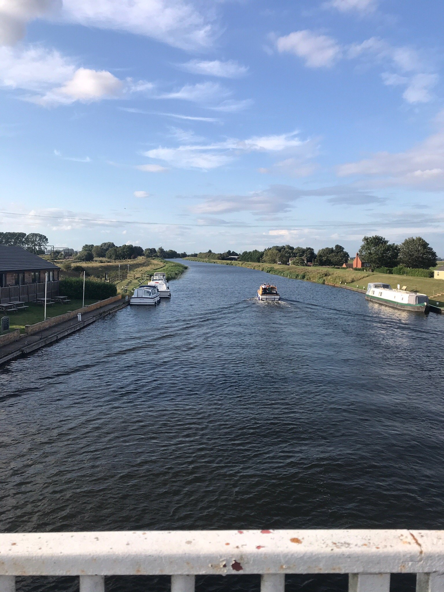 The Gate House-官方