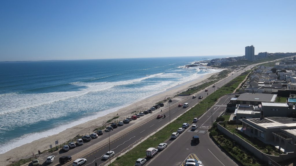 Blaauwberg Beach Hotel主图