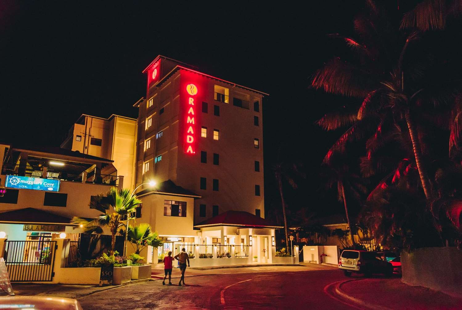 Ramada Suites by Wyndham Wailoaloa Beach Fiji-官方