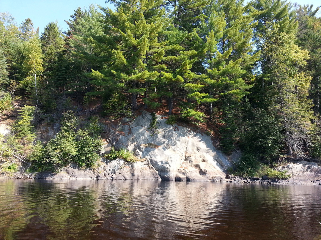 Kayak & Cabana-Labelle必去景点