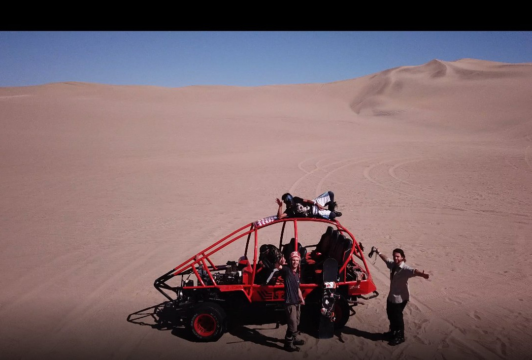 Los Aquijes酒店住宿-The Sandboarder Guesthouse