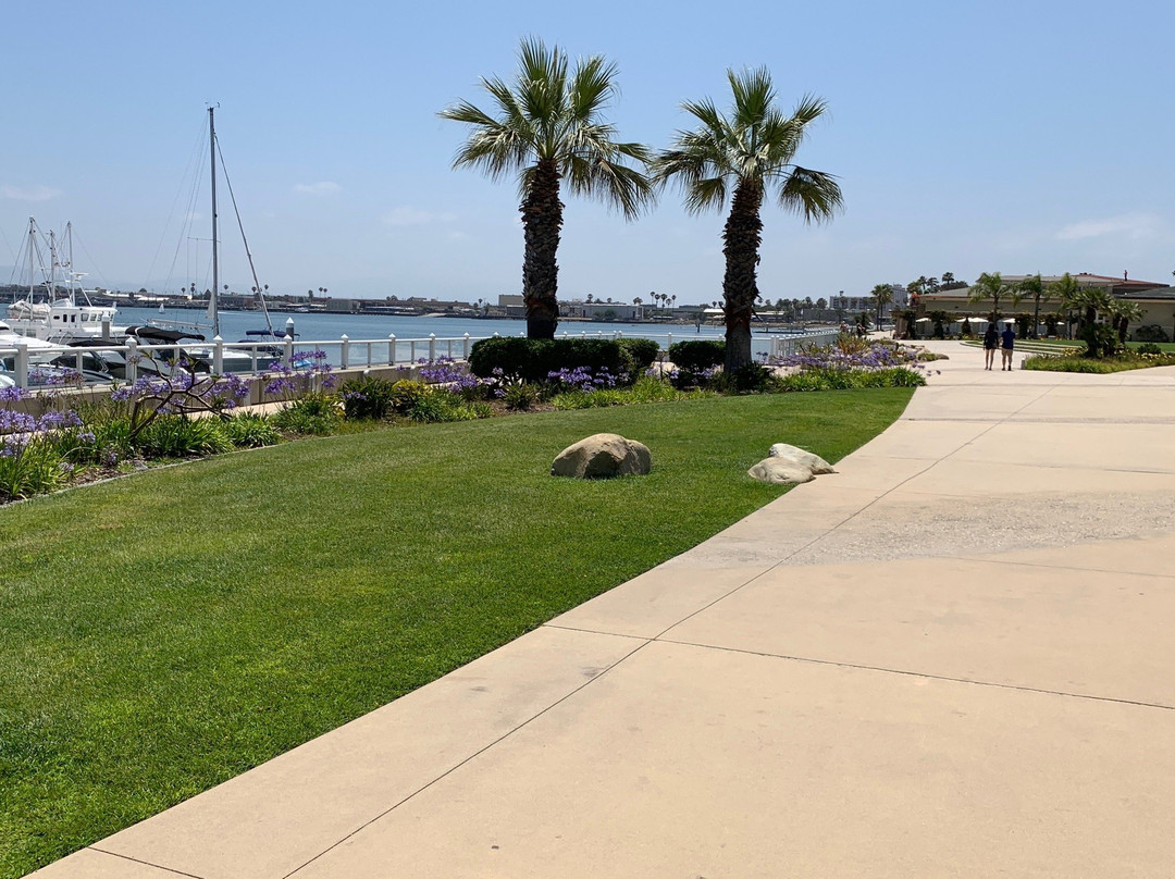 Glorietta Bay Promenade景点图片