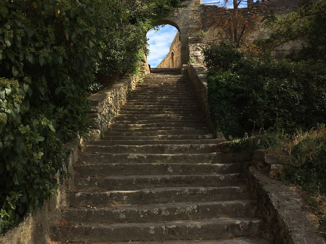 Vieille Eglise景点图片
