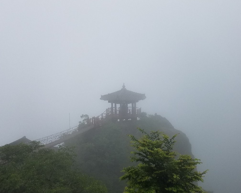 Geumosan Provincial Park-龟尾市必去景点